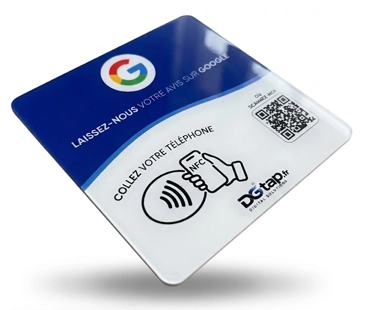 Plaque NFC DGTap « Laissez-nous votre avis sur Google » vue en perspective